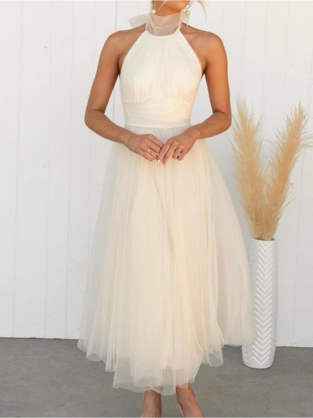 New Halter Neck White Tulle Midi Dress- size M